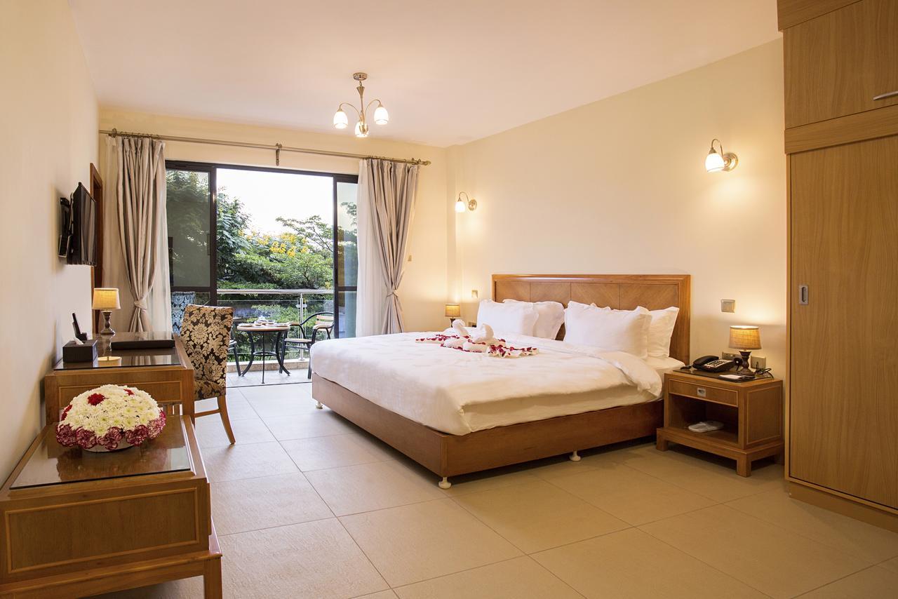 Lotos Inn & Suites, Nairobi Exterior foto